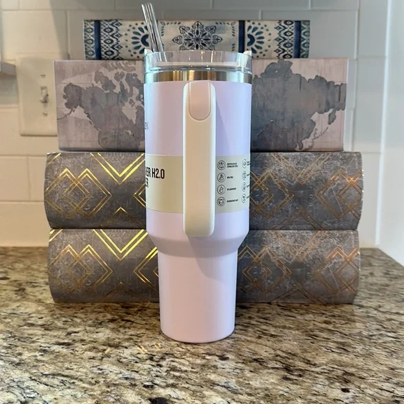 40oz Stanley Wisteria Color Block The Flowstate Quencher H2.0 Tumbler NWT - Picture 3 of 8